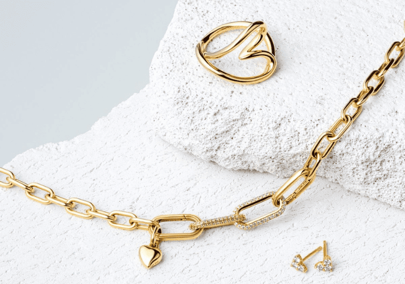 Does Stainless Steel Jewelry Turn Skin Green & How to Stop a Ring from Turning Your Finger Green